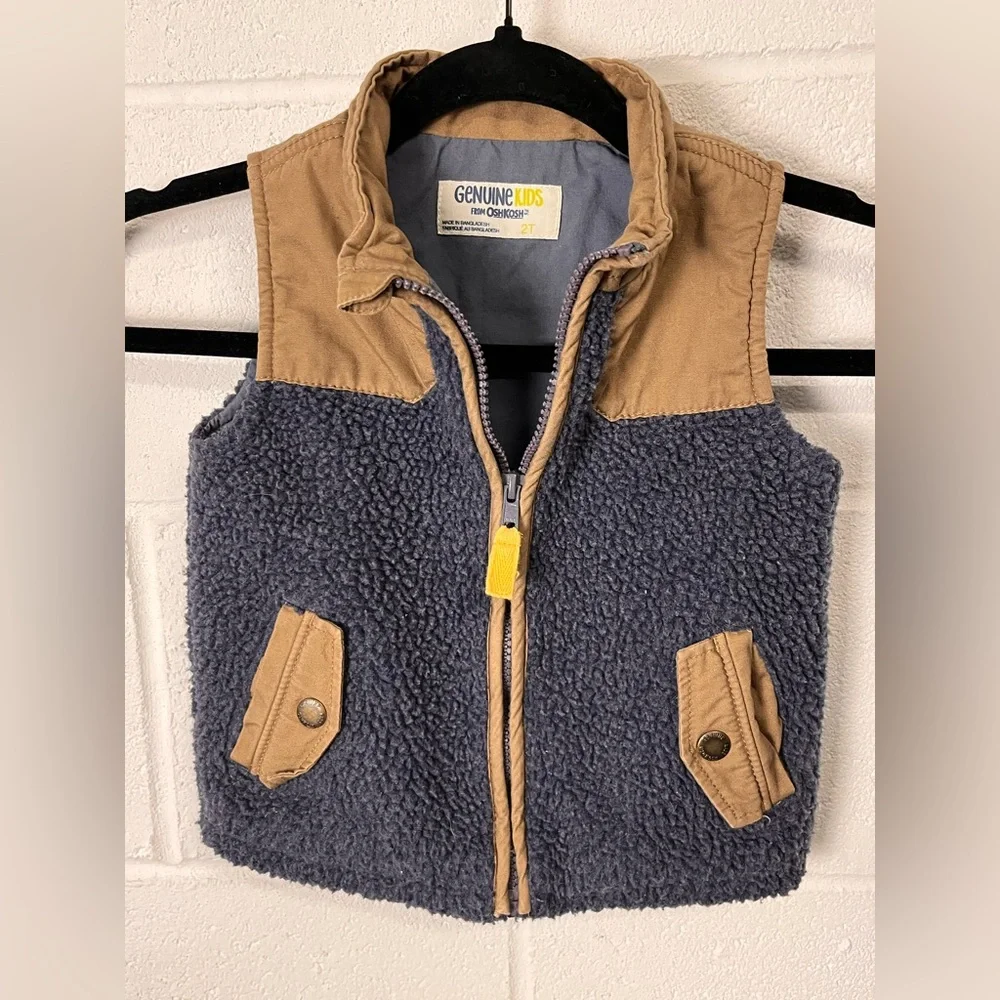 🌻$11 DEAL!🌻 Kids OshKosh B'gosh Tan/ Navy Fleece Jacket 2T